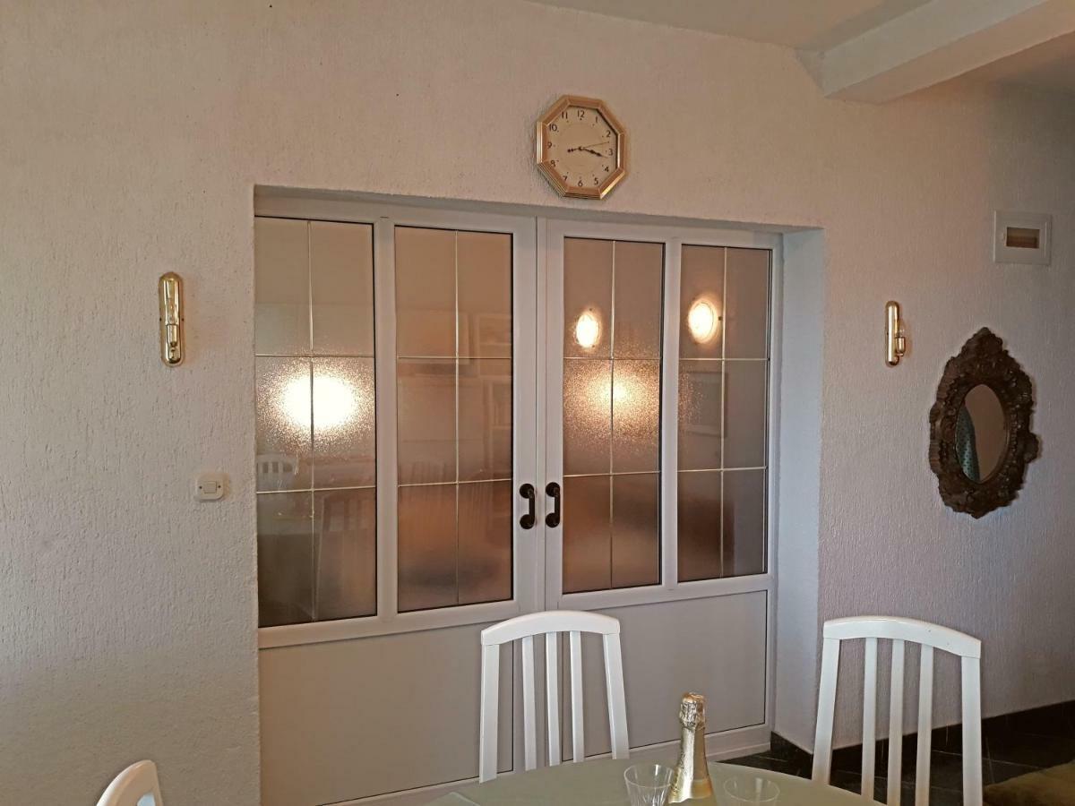 Beautiful Apartment Duska On The Beach Stanici Extérieur photo